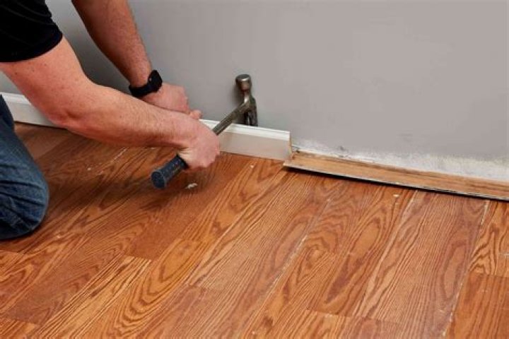 How long does it take to put down laminate flooring